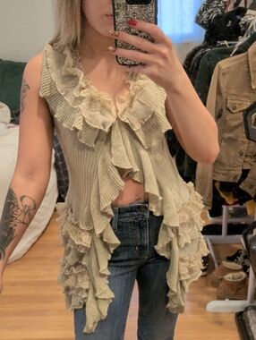 Sioni Cream Ruffle Knit Vest